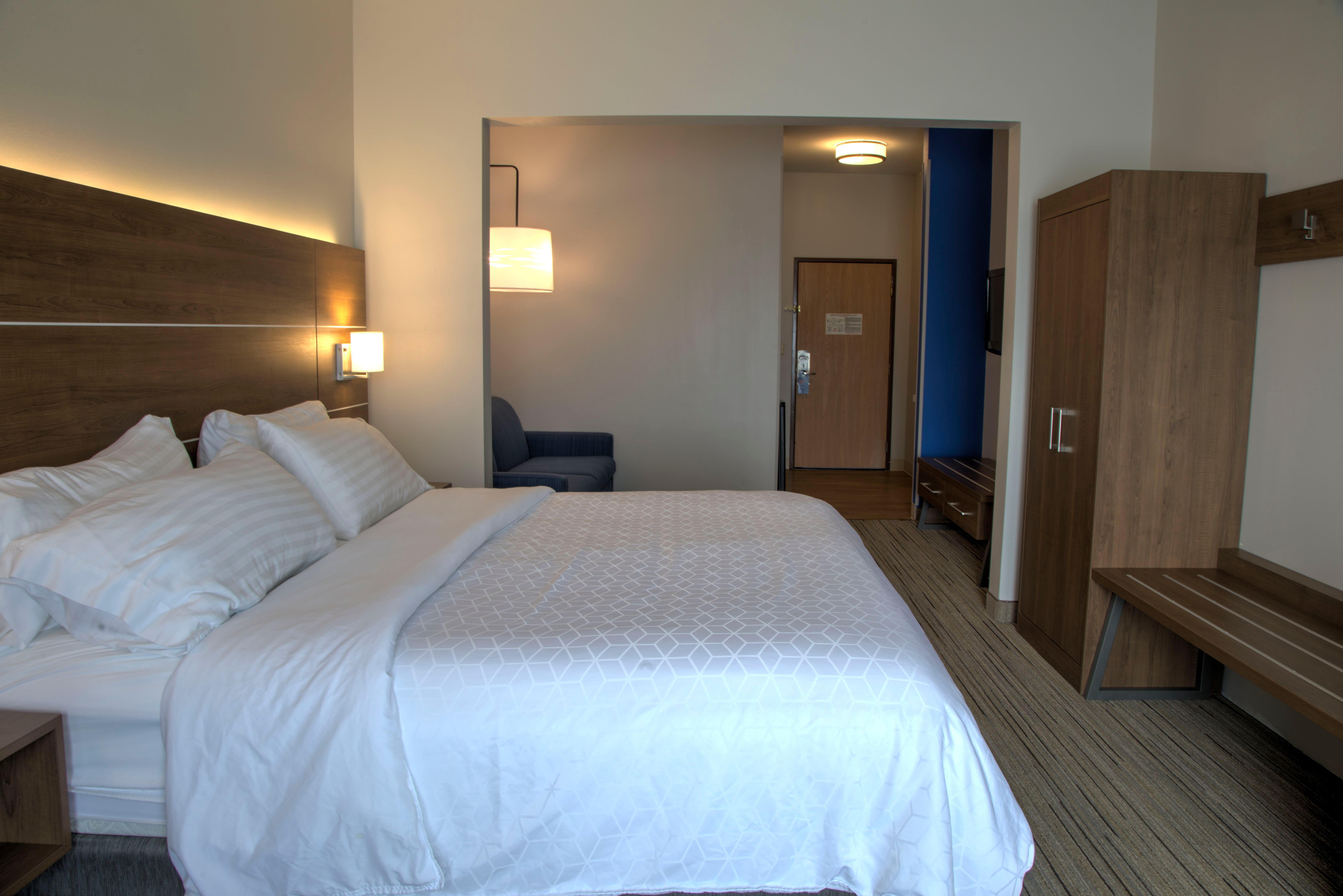 Holiday Inn Express Rochelle By Ihg Exterior photo