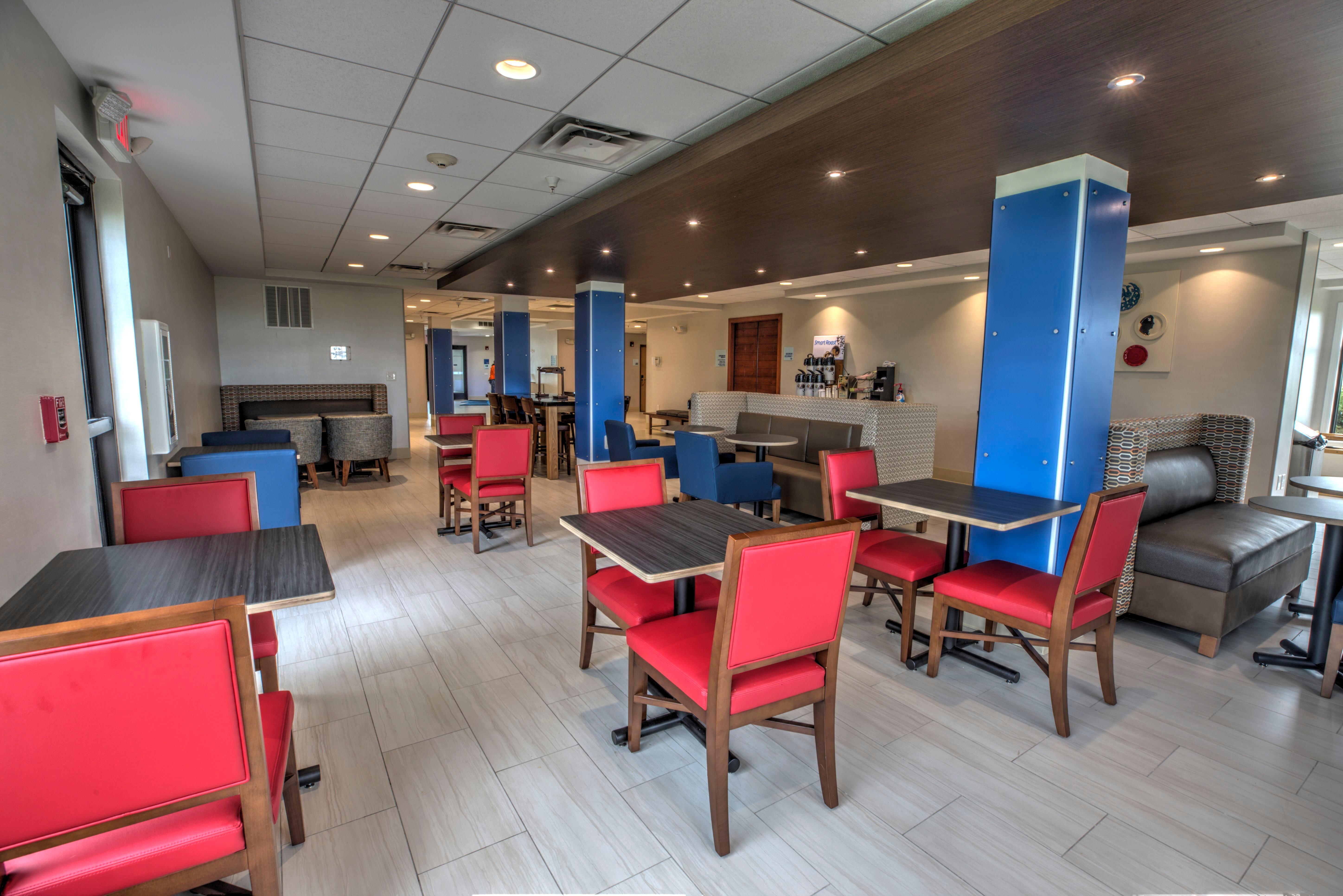Holiday Inn Express Rochelle By Ihg Exterior photo