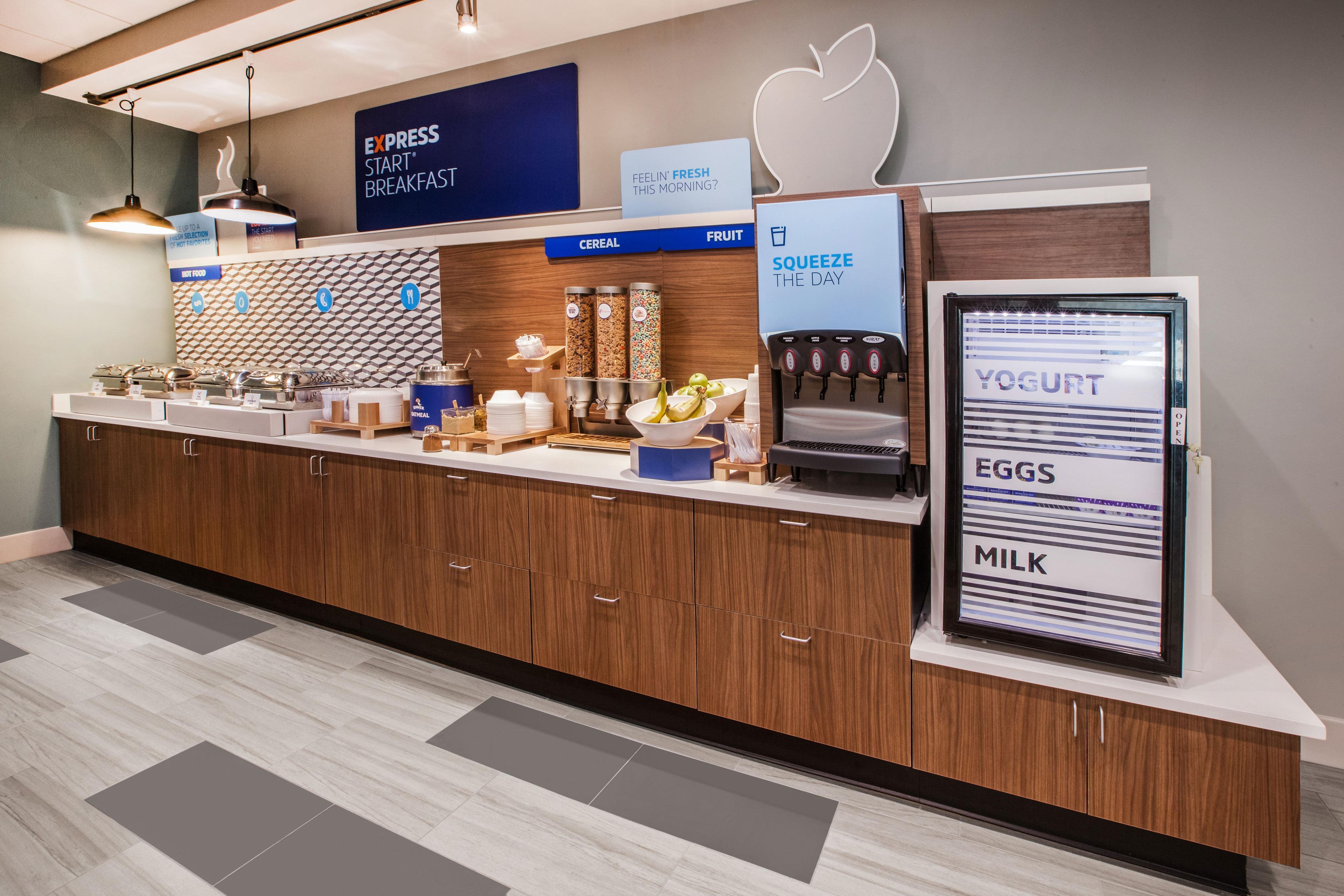Holiday Inn Express Rochelle By Ihg Exterior photo