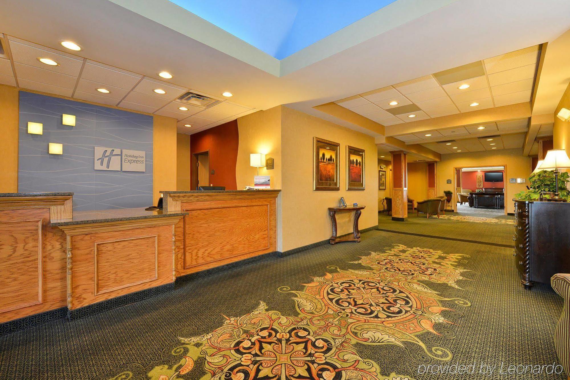 Holiday Inn Express Rochelle By Ihg Exterior photo